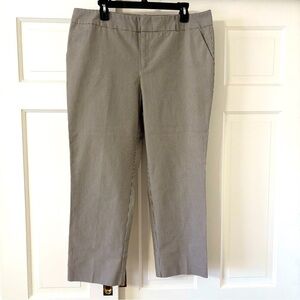 NORMAKAMALI GRAY AND WHITE PANTS SIZE 14 IN EXCELLENT CONDITION